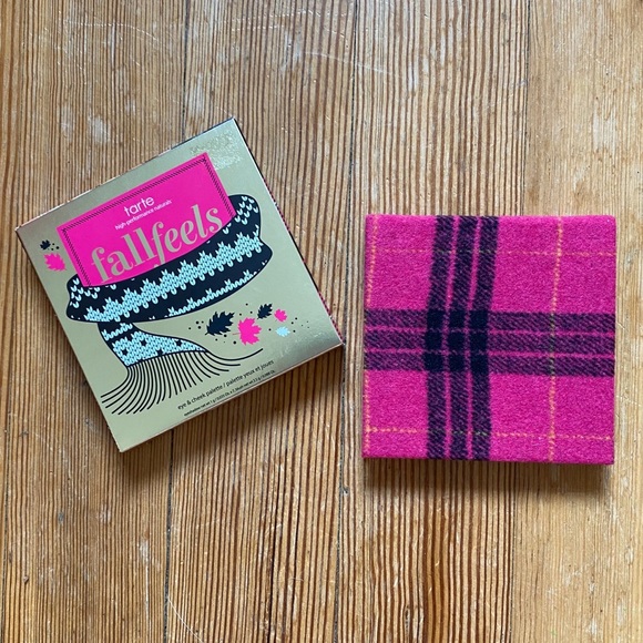 Fall Feels Tarte Eye & Cheek Palette - Picture 9 of 13